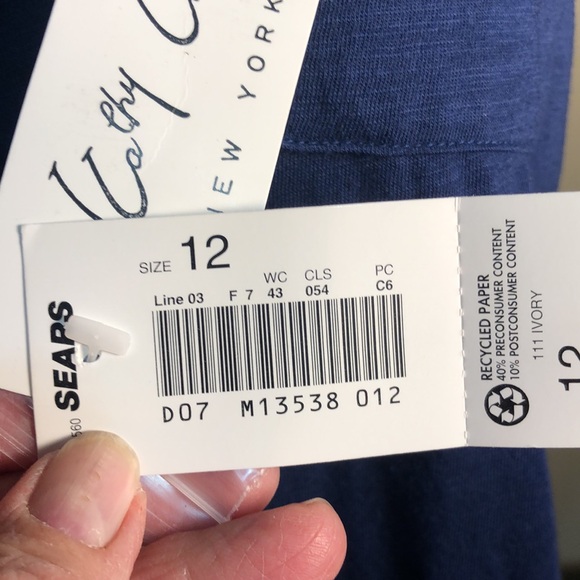 Kathy Che, nwt, Ivory blouse with gold trim size 12 - Picture 9 of 10